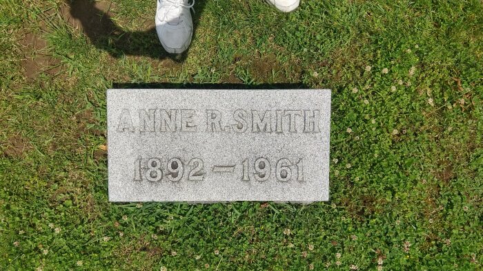 Anne R Smith 1892 - 1961