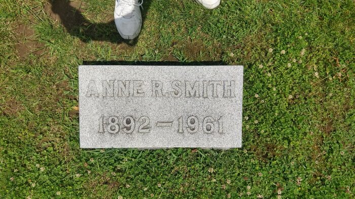 Anne R Smith 1892 - 1961
