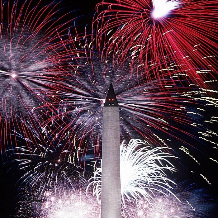 Fourth of July fireworks behind the Washington Monument, 1986