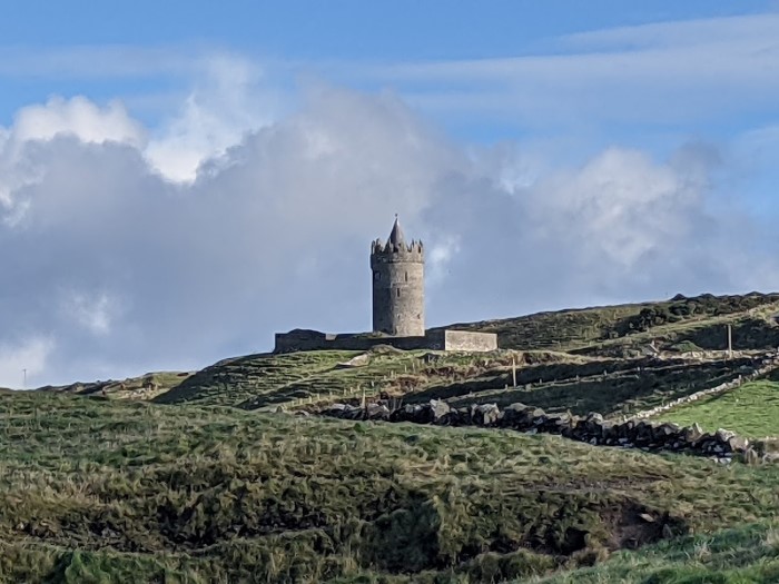 Doonagore Castle